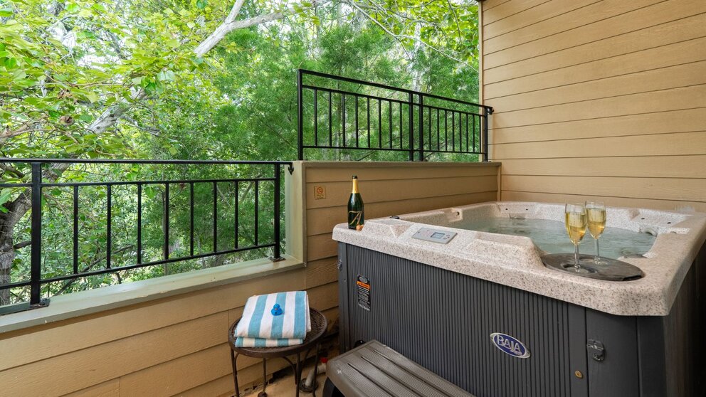 Grand Escape Private Hot Tub on Patio